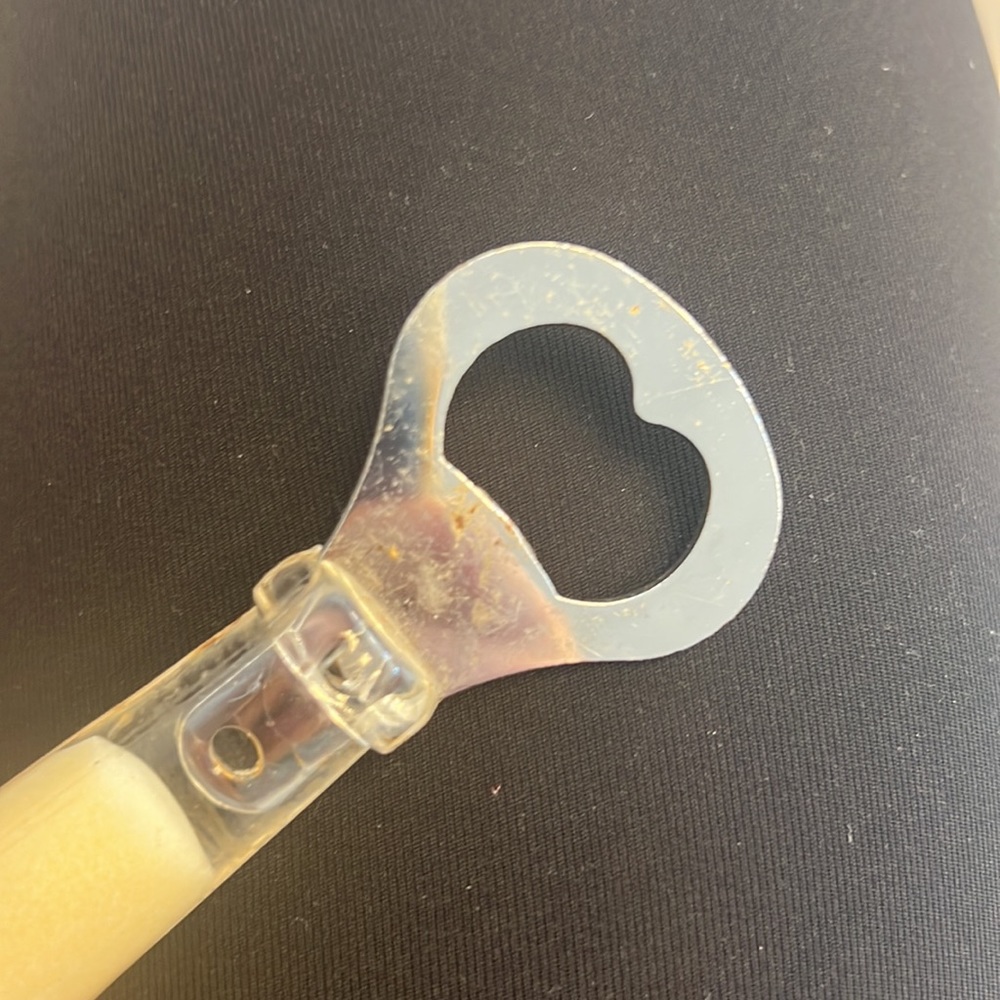 Vintage 1980’s Beer Bottle Opener - Picture 3 of 4
